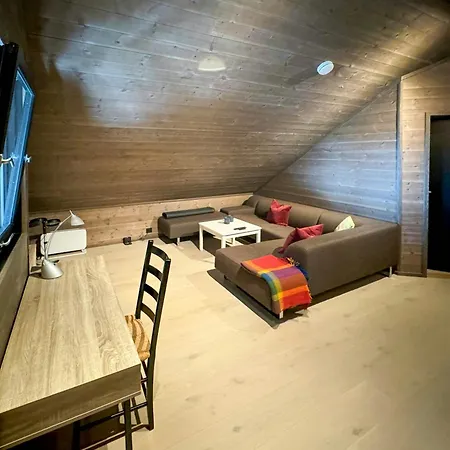 Charming By * Tjorhom