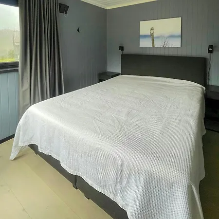 Feriehus Charming By Fidjeland