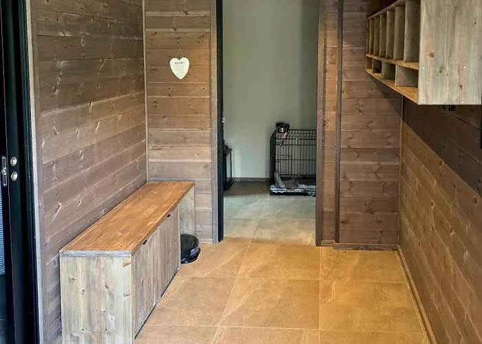 Charming By Fidjeland