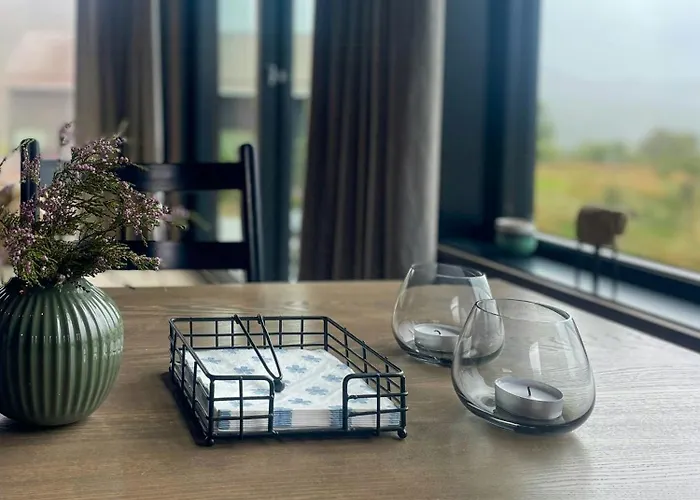 Ferienhaus Charming By Fidjeland