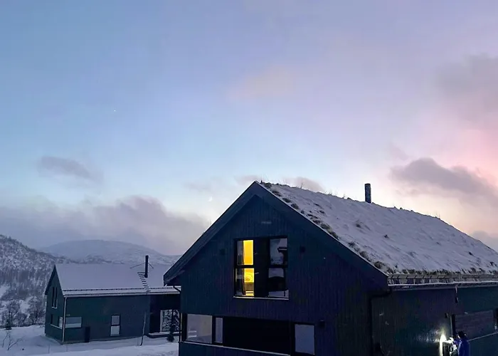 Charming By Fidjeland *